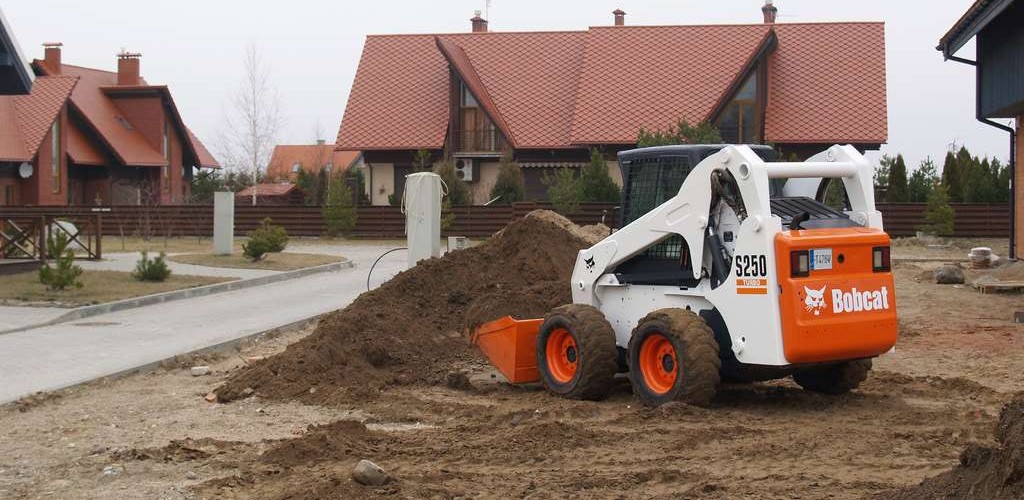 Аренда минипогрузчика  Bobcat S 250 2